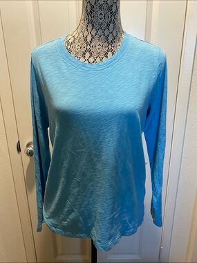 EUC J Crew Long-Sleeve Girlfriend Tee in Sky Blue